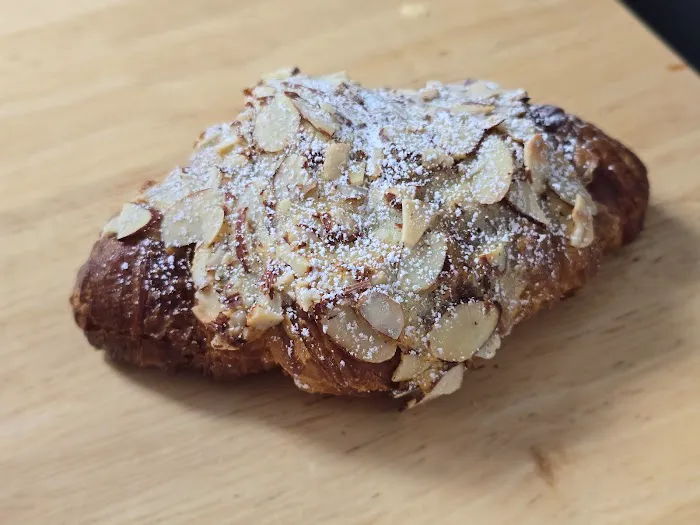 Crumble & Flake Café Pâtisserie Picture 4