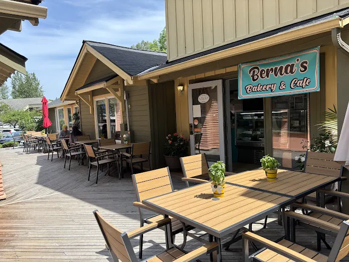 Berna's Bakery & Cafe Picture 8