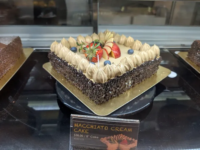 85°C Bakery Cafe - Bellevue Picture 4
