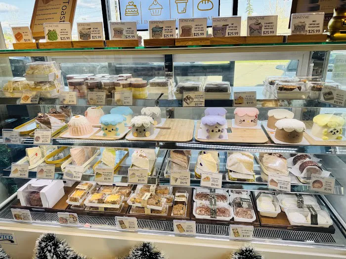 HoneyMe Bakery & Tea Picture 2