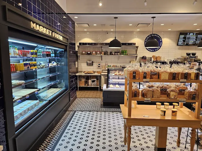 Paris Baguette Picture 1