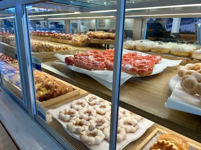 Paris Baguette Picture 2