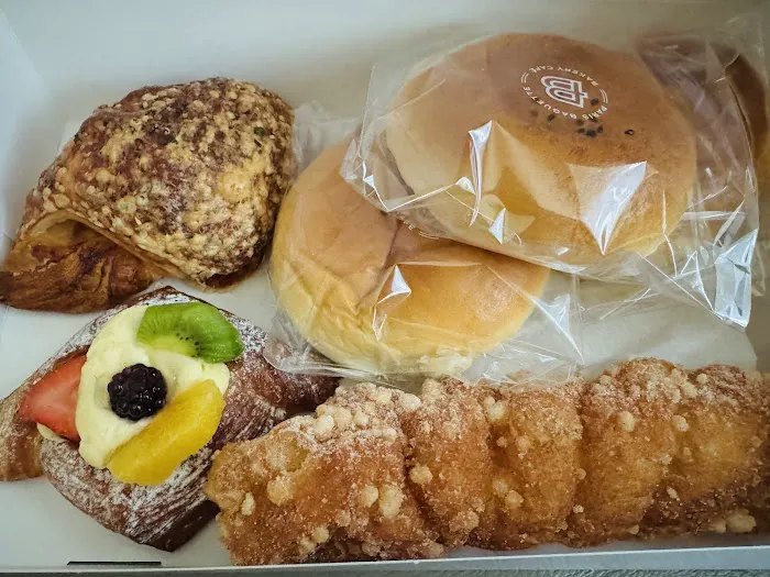 Paris Baguette Picture 5