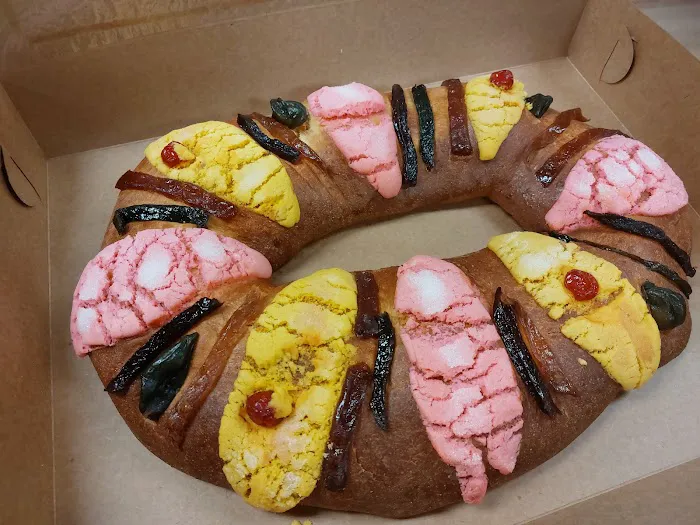 Las Delicias Panaderia Y Antojitos Picture 1