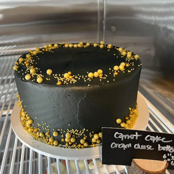 Sweet Themes Bakery Picture 5