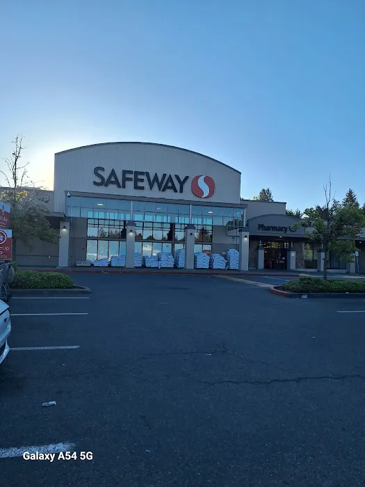 Safeway Bakery Picture 2