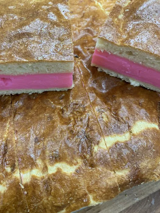 Pasteleria Y Panadería La Ideal 4 Picture 9