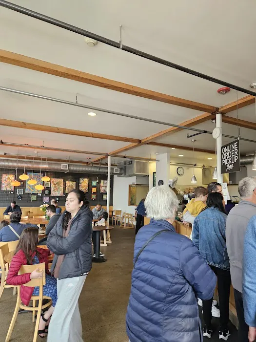 Grand Central Bakery - Burien cafe Picture 6