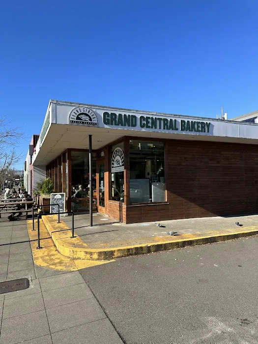 Grand Central Bakery - Burien cafe Picture 1