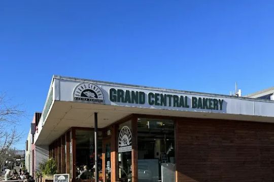 Grand Central Bakery - Burien cafe