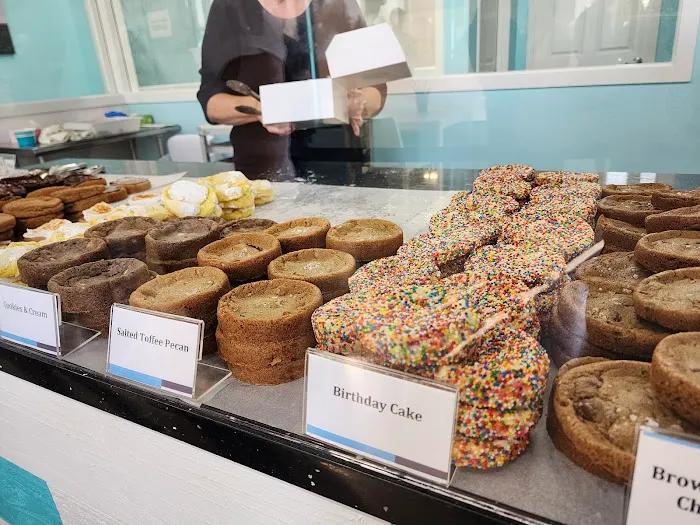 Lowrider Cookie Company Picture 6