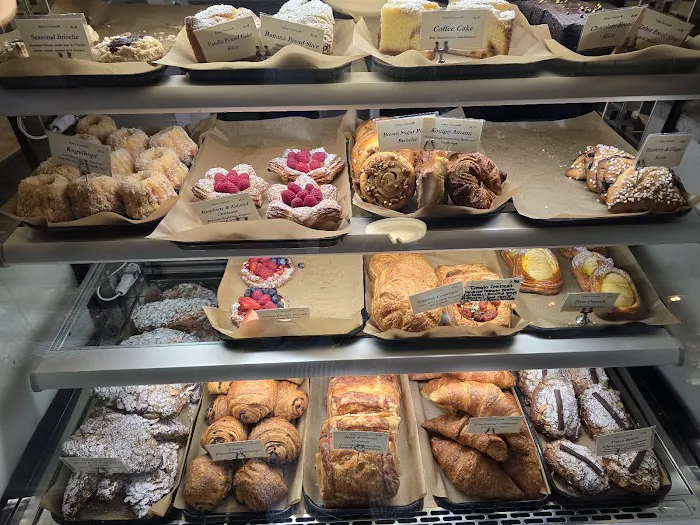 Bakery Nouveau Picture 9