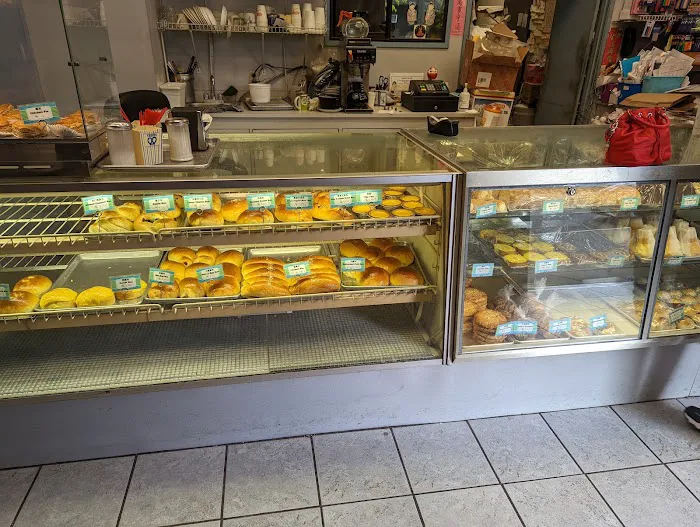 Cake House Picture 2