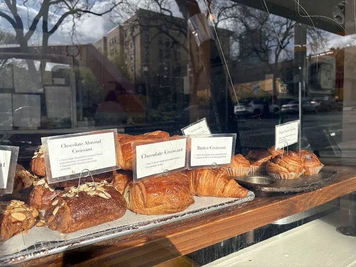Fuji Bakery-ID/King St Picture 3