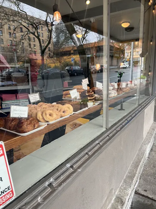 Fuji Bakery-ID/King St Picture 2