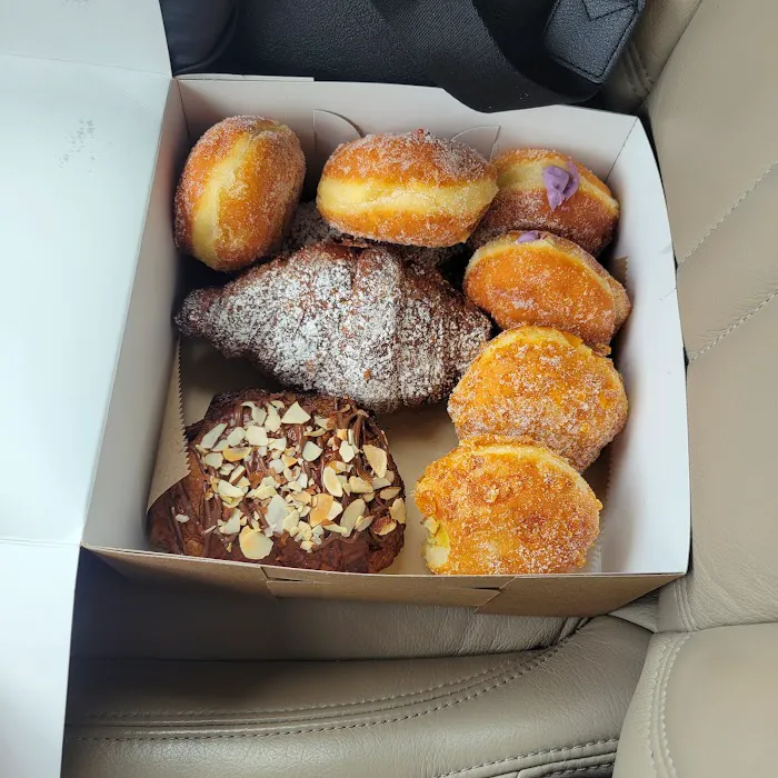 Fuji Bakery-ID/King St Picture 10