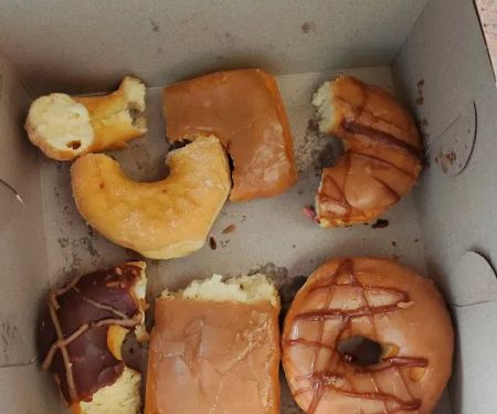 Midway Donuts & Gyros