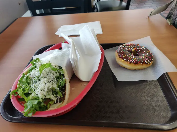 Midway Donuts & Gyros Picture 5