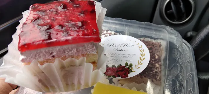 Red Rose Bakery & Halal Food Picture 7