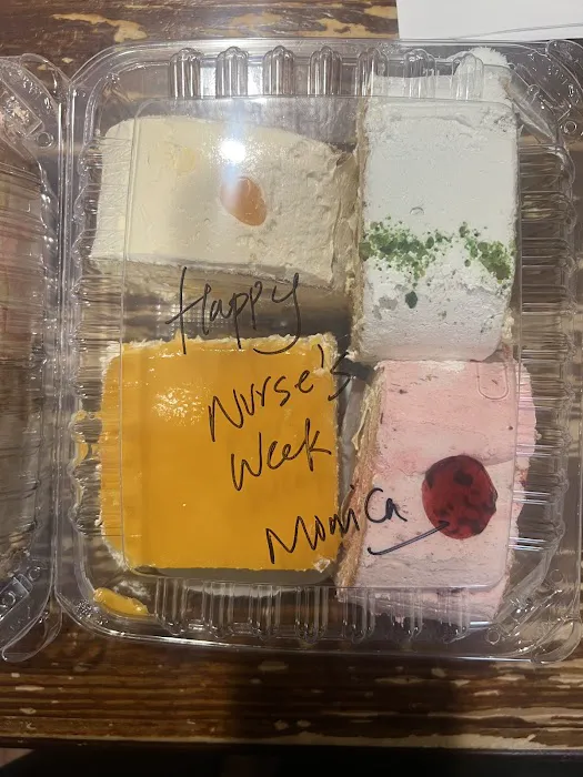 Red Rose Bakery & Halal Food Picture 9