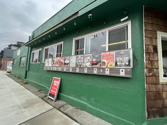 9th and Hennepin Donuts Picture 10