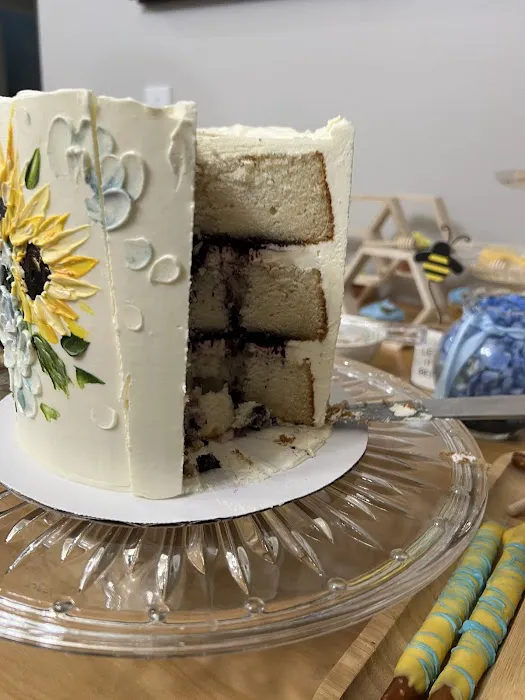 Lady Grey Cake Design Picture 5