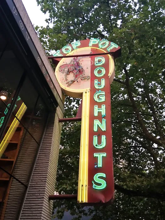Top Pot Doughnuts Picture 9