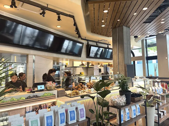 Freya Bakery & Cafe Downtown Picture 3