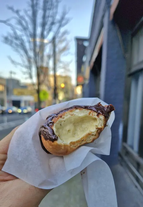 Half and Half Doughnut Co. Picture 9