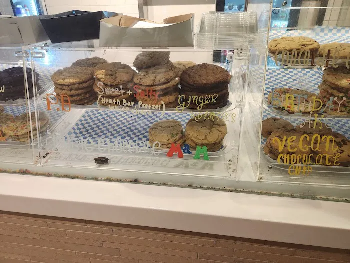 Midnight Cookie Co. Picture 8