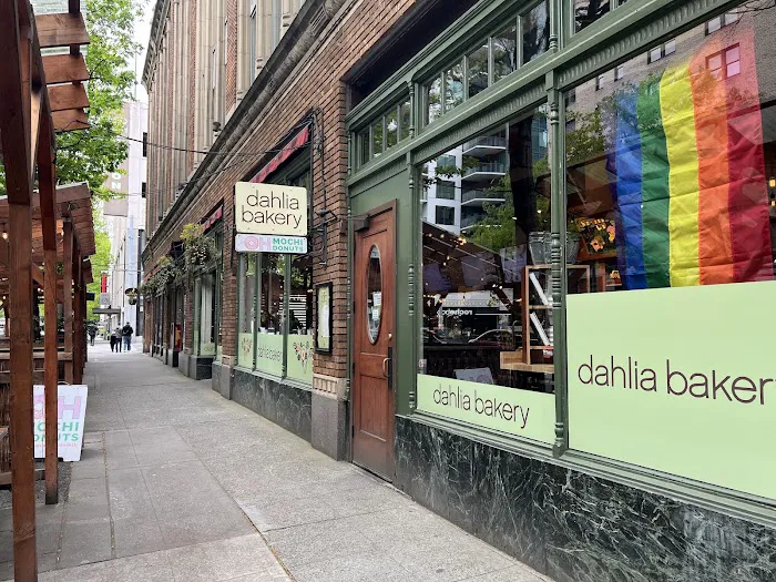 Dahlia Bakery Picture 6