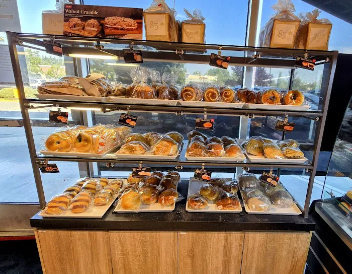 85°C Bakery Cafe-Federal Way Picture 9