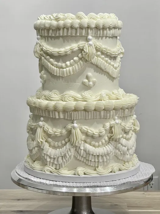 Batter's Bakery Picture 5