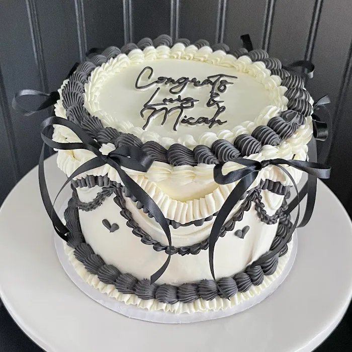 Batter's Bakery Picture 4