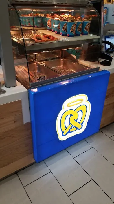 Auntie Anne's Picture 1