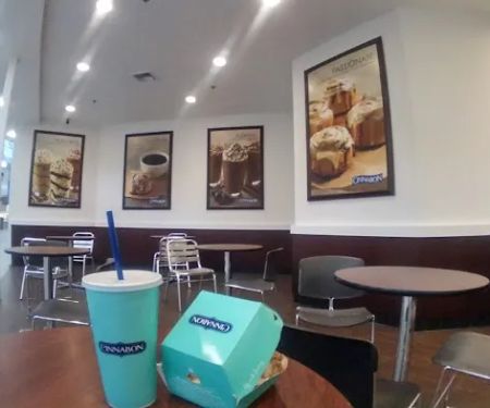 Cinnabon