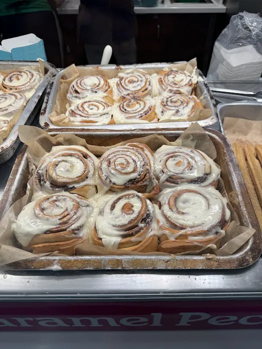 Cinnabon Picture 9