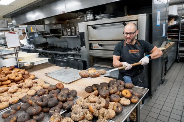 Rubinstein Bagels South Lake Union Picture 9