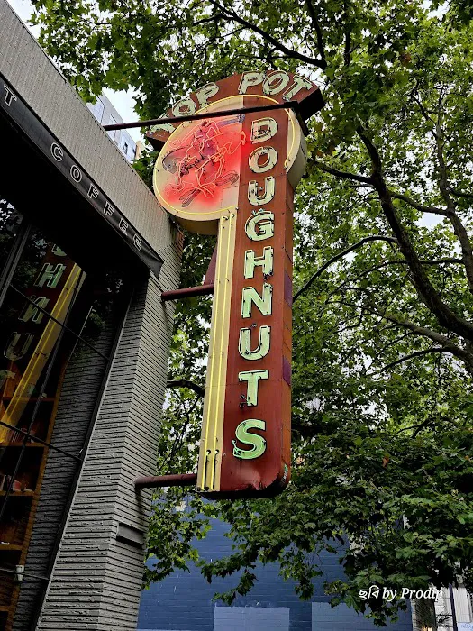 Top Pot Doughnuts Picture 2