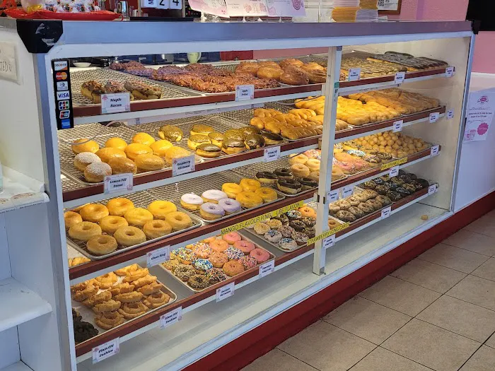 Sunny's Donuts Picture 4