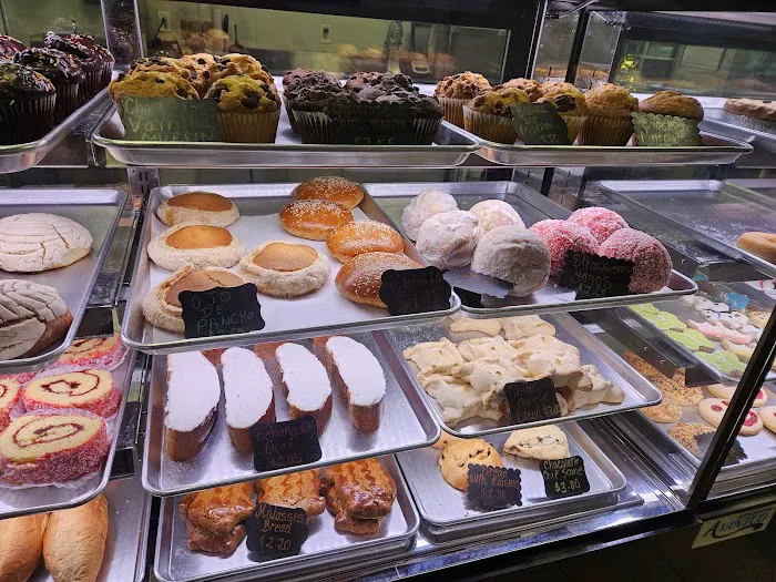 Sweet Inspirations Bakery Picture 5