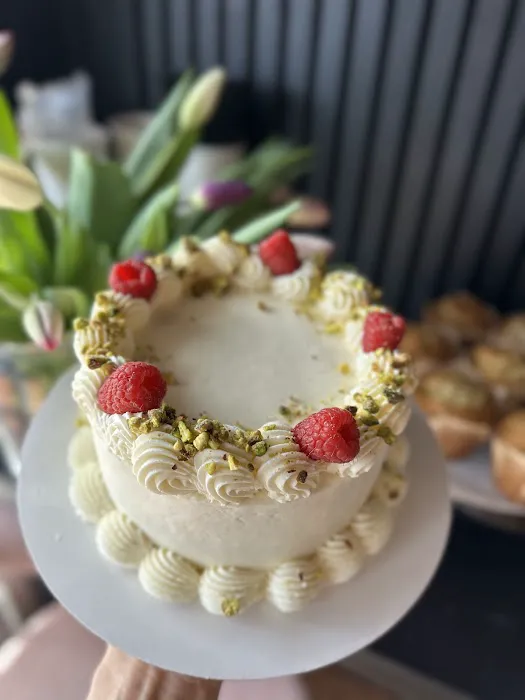 Sweet Crumbles Bakery Picture 4