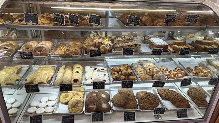 Golden Wheat Bakery Picture 1