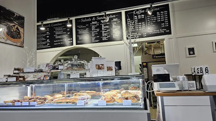 La Parisienne French Bakery Picture 8
