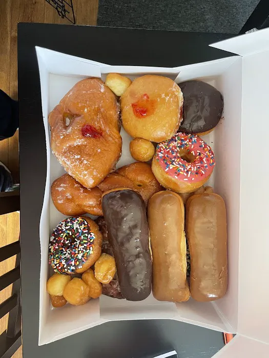 Helen's Donuts & Ice Cream Picture 7