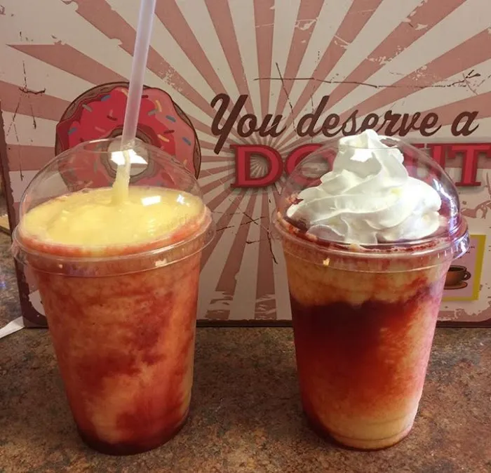 Helen's Donuts & Ice Cream Picture 6