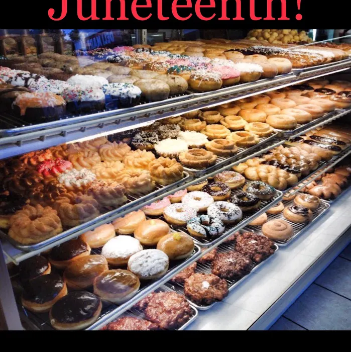 Helen's Donuts & Ice Cream Picture 3