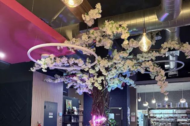 Fusion Donut Cafe & Lounge