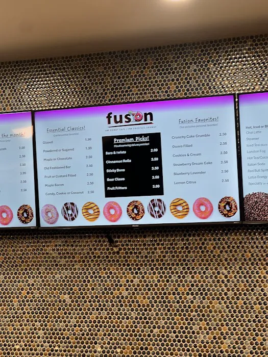 Fusion Donut Cafe & Lounge Picture 4