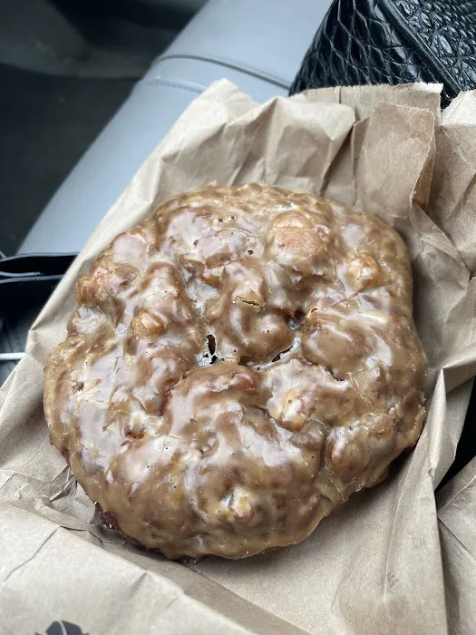 Le Donut LLC Picture 9